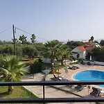 Palmyra Kavos