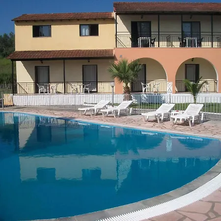 Palmyra Aparthotel