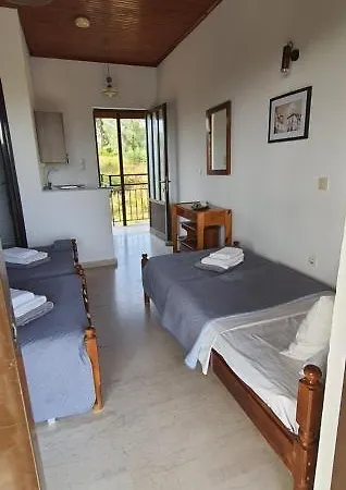 Hotel de apartamente Palmyra Kávos